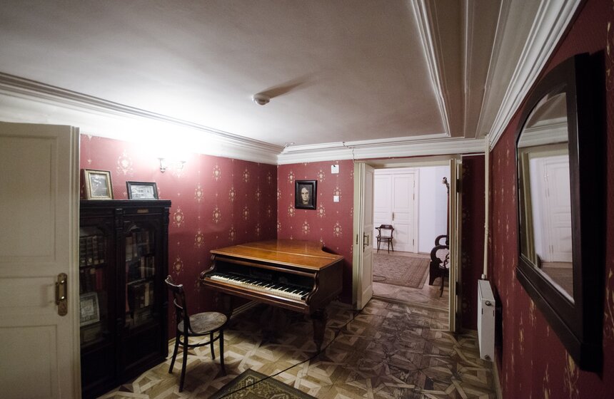 Открытие экспозиции "Сдается квартира в музее Цветаевой" 7 фото