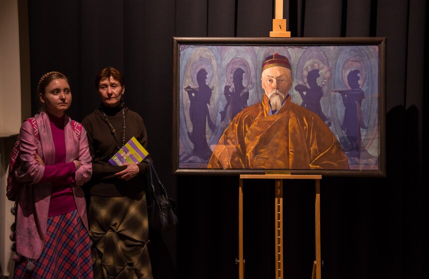 В Музее Востока представили триптих Николая Рериха 4 фото