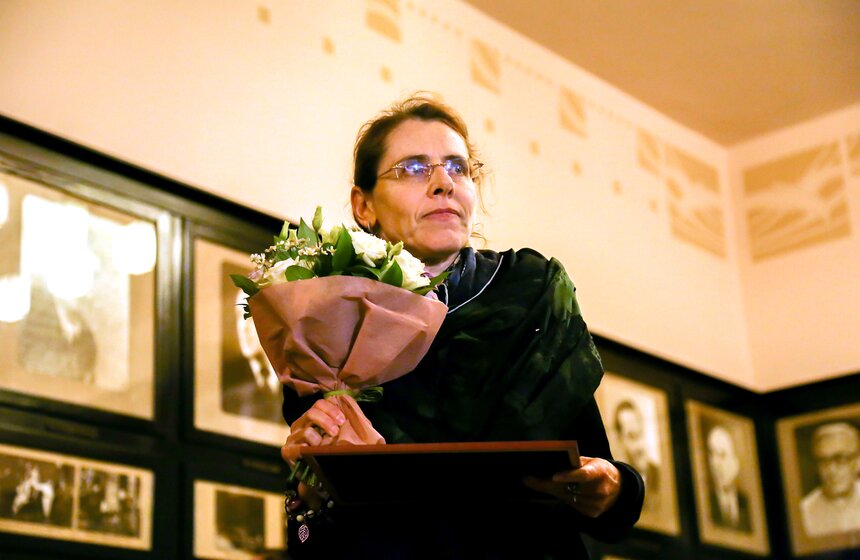 Самых преданных артистов МХТ наградили "Чайками" 7 фото