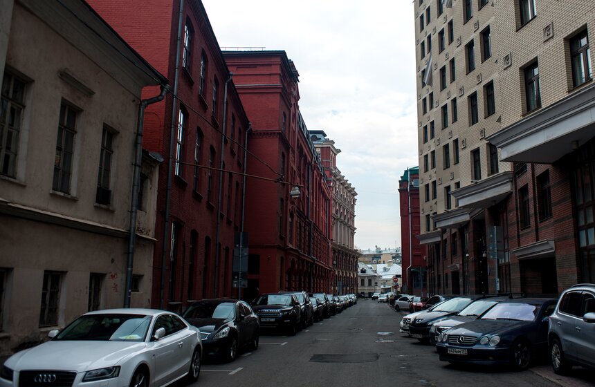 Москвичи посетили с экскурсией палаты Аверкия Кириллова 13 фото