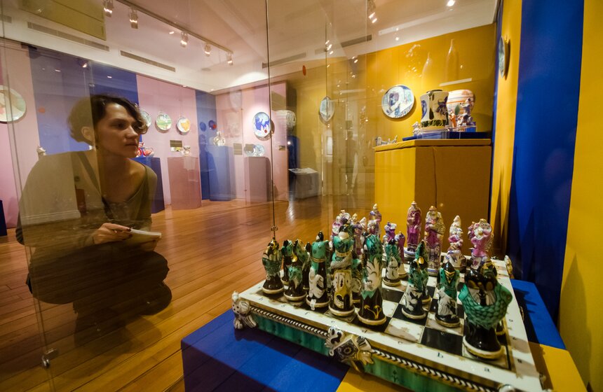 Выставка "Литература и фарфор" в музее Пушкина 10 фото