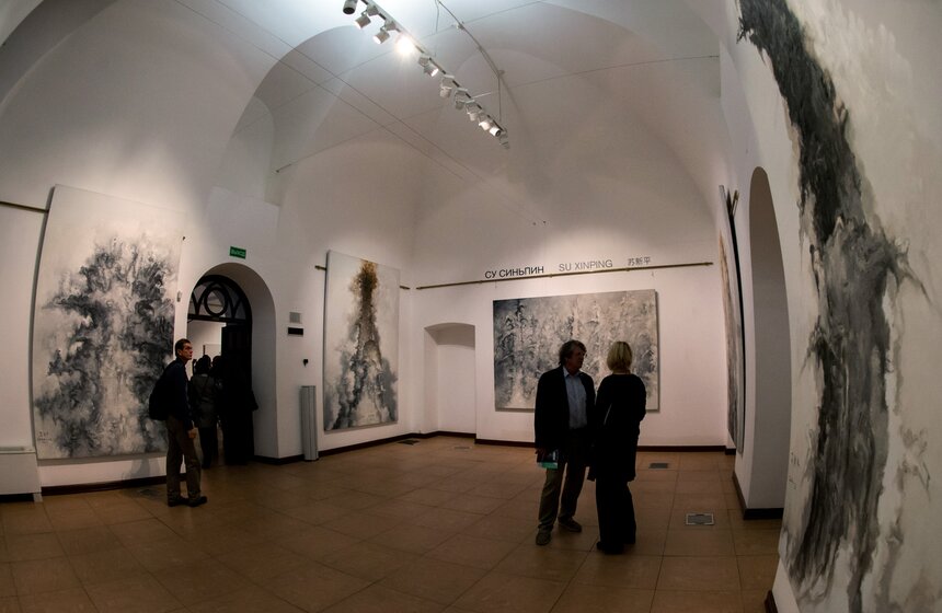 Выставка "Реверс Точка Азия" в Хлебном доме "Царицыно" 20 фото