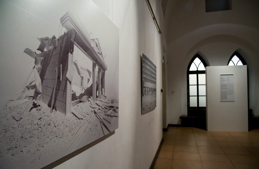 Выставка "Реверс Точка Азия" в Хлебном доме "Царицыно" 5 фото