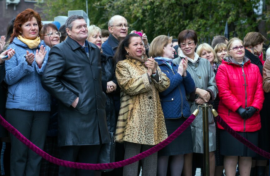 Торжественное открытия памятника архитектору Ле Корбюзье 3 фото