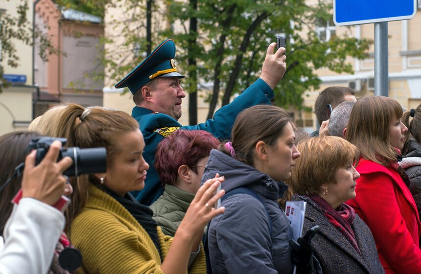 Торжественное открытия памятника архитектору Ле Корбюзье 9 фото