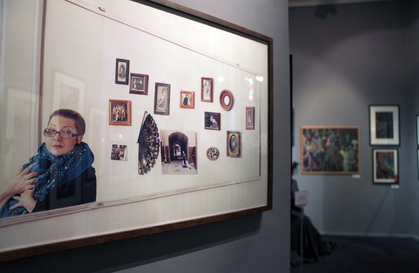 Выставка Аллы Коженковой "Неопознанные объекты" 5 фото