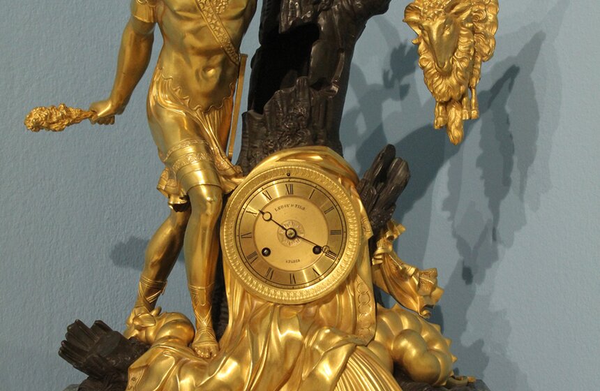 В ЦДХ открылся 39-й Российский Антикварный Салон 5 фото