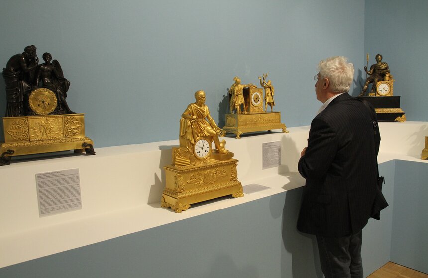 В ЦДХ открылся 39-й Российский Антикварный Салон 3 фото