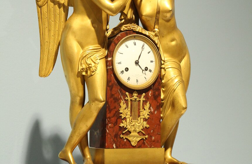 В ЦДХ открылся 39-й Российский Антикварный Салон 8 фото