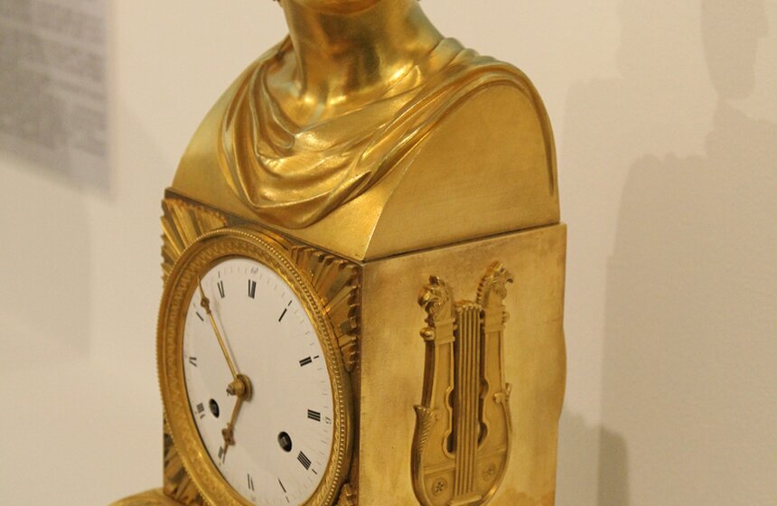 В ЦДХ открылся 39-й Российский Антикварный Салон 13 фото