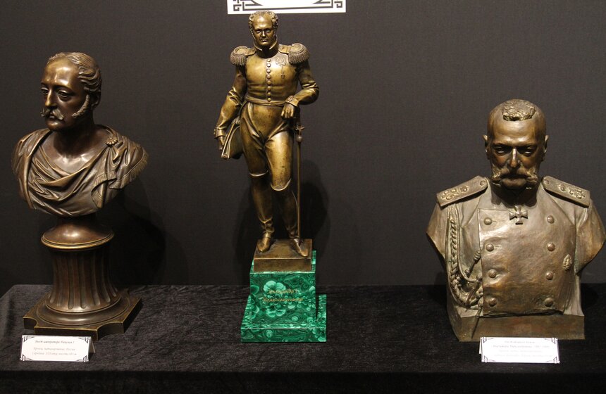 В ЦДХ открылся 39-й Российский Антикварный Салон 33 фото