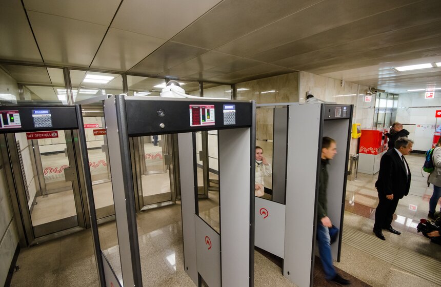 Как усиливают безопасность в столичном метро 8 фото