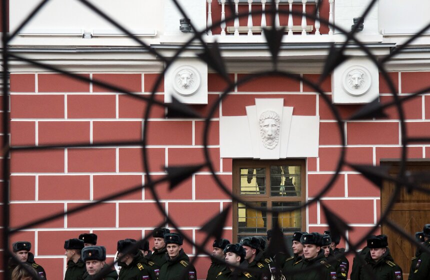 Открытие фасадов Музея современной истории в "Ночь искусств" 4 фото