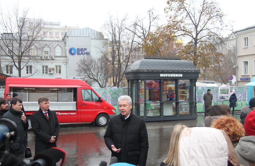 Палатки нового образца установят во всех районах Москвы 15 фото