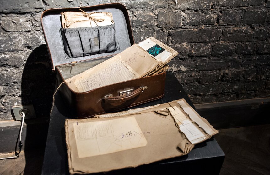 Проект "Вокруг Хармса" в галерее "Культпроект" 15 фото