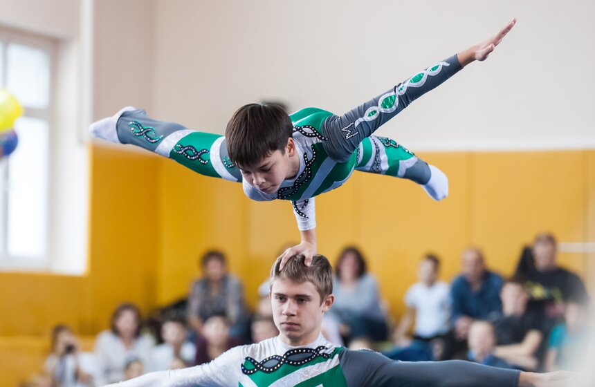 Соревнования по спортивной акробатике и прыжкам на батуте 18 фото