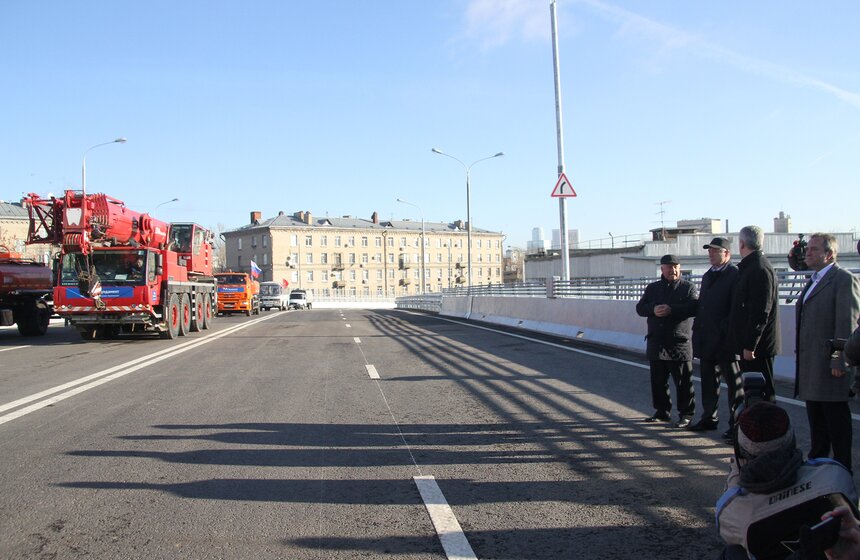 Строительство Звенигородского путепровода завершено досрочно 10 фото