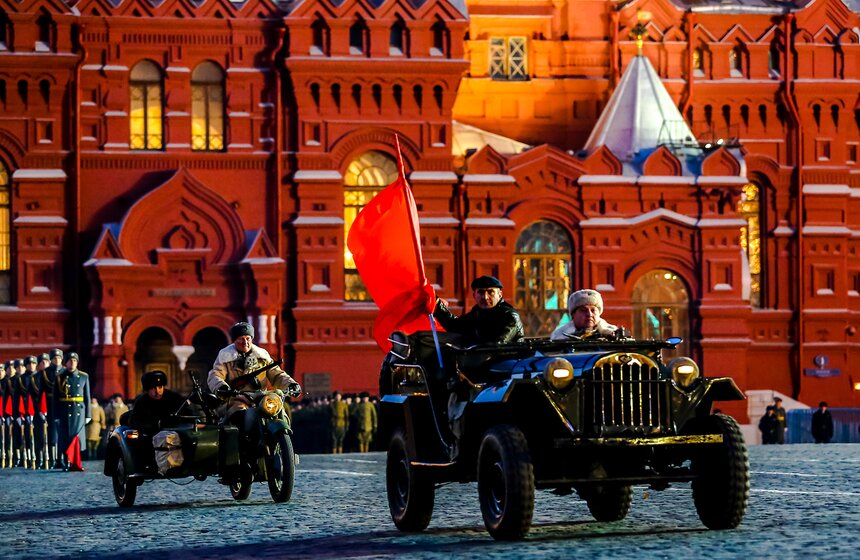 Генеральная репетиция марша, посвященного параду 1941 года 11 фото