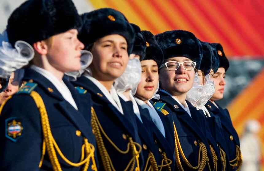 Торжественный марш в честь парада 7 ноября 1941 года 29 фото