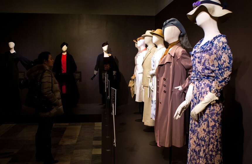 На ВДНХ открылась выставка о моде в России за 100 лет 5 фото