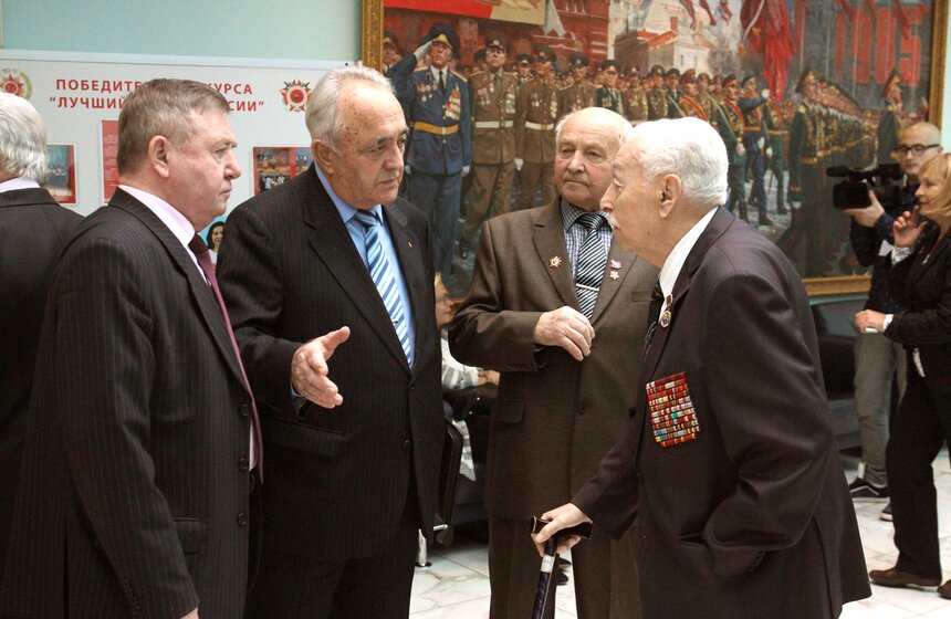 В Москве прошел расширенный пленум городского совета ветеранов 5 фото