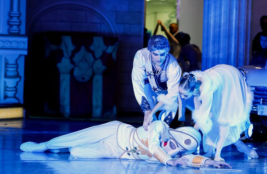 В Детском магазине на Лубянке показали балет "Щелкунчик" 8 фото