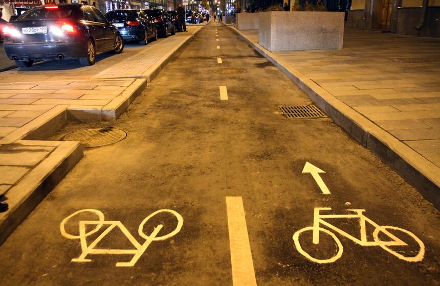 Сергей Собянин осмотрел итоги благоустройства Неглинной улицы 10 фото