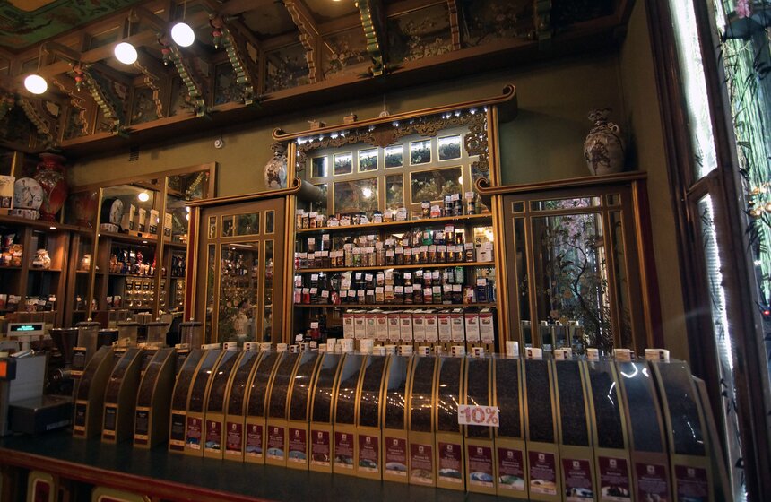 Отреставрирован первый этаж "Чайного магазина Перлова" 9 фото