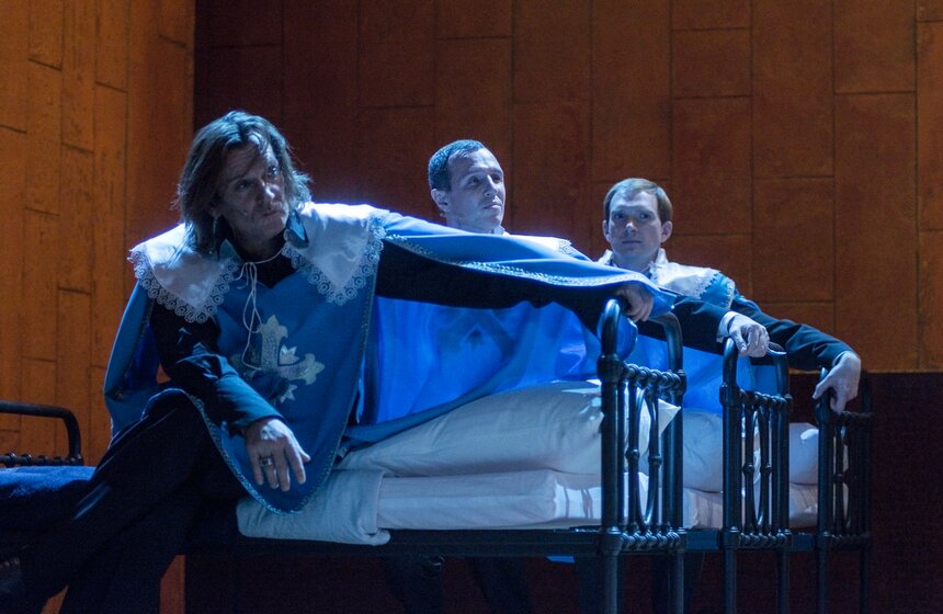 Константин Богомолов представил спектакль "Мушкетеры. Сага" 20 фото