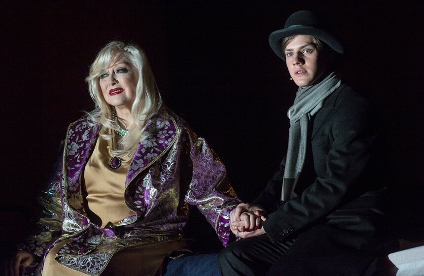 Константин Богомолов представил спектакль "Мушкетеры. Сага" 16 фото