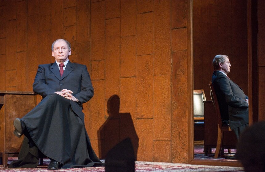 Константин Богомолов представил спектакль "Мушкетеры. Сага" 14 фото