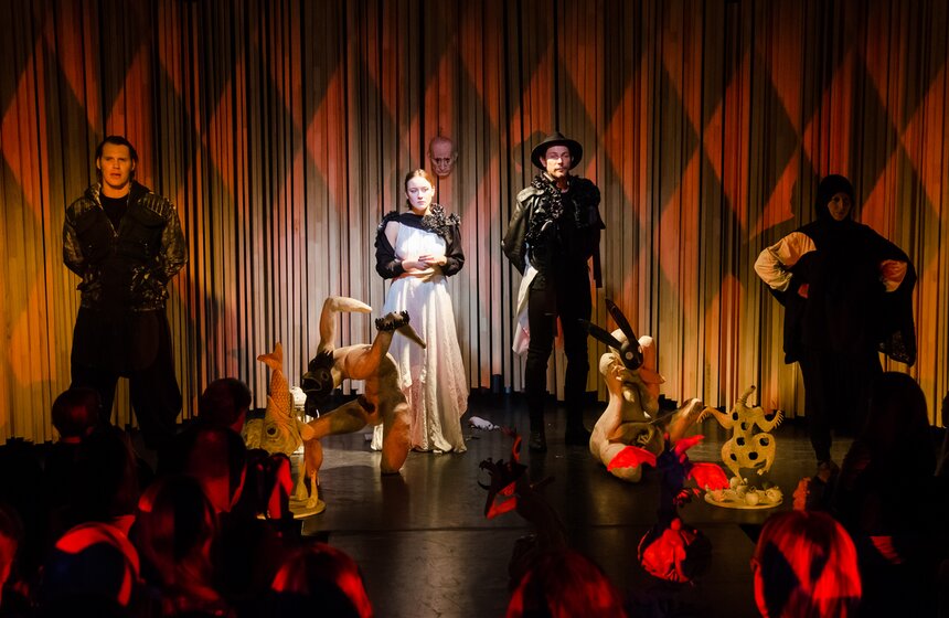 Хэллоуин в "Аптекарском": концерт в тропиках и "Кленовый Джек" 26 фото