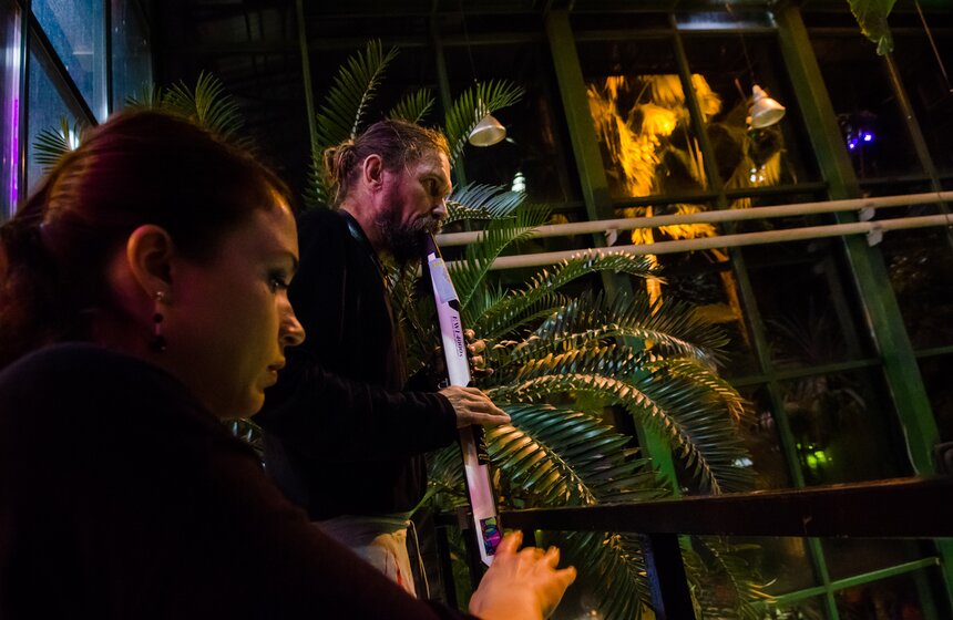 Хэллоуин в "Аптекарском": концерт в тропиках и "Кленовый Джек" 12 фото