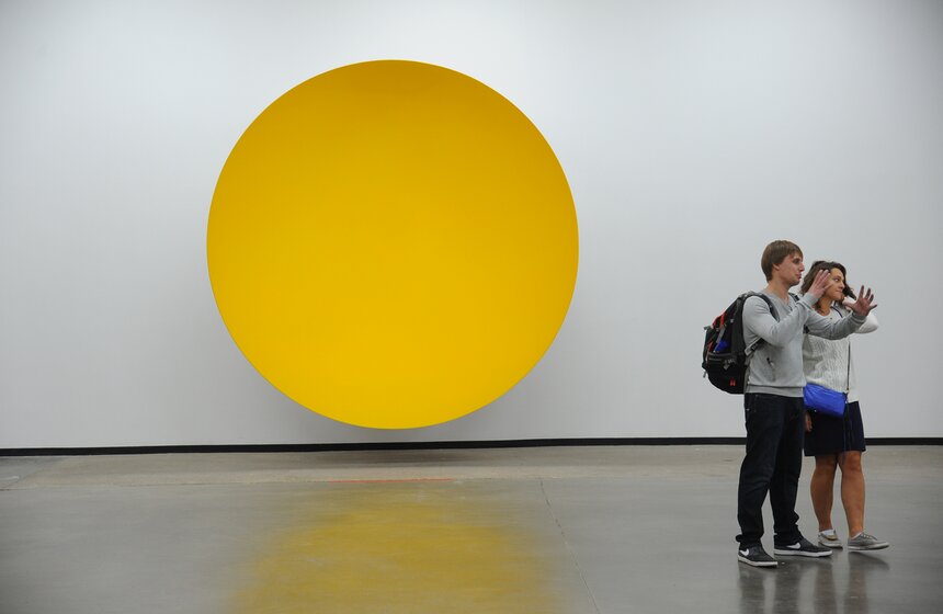 Выставка Аниша Капура "Моя алая Родина" 13 фото