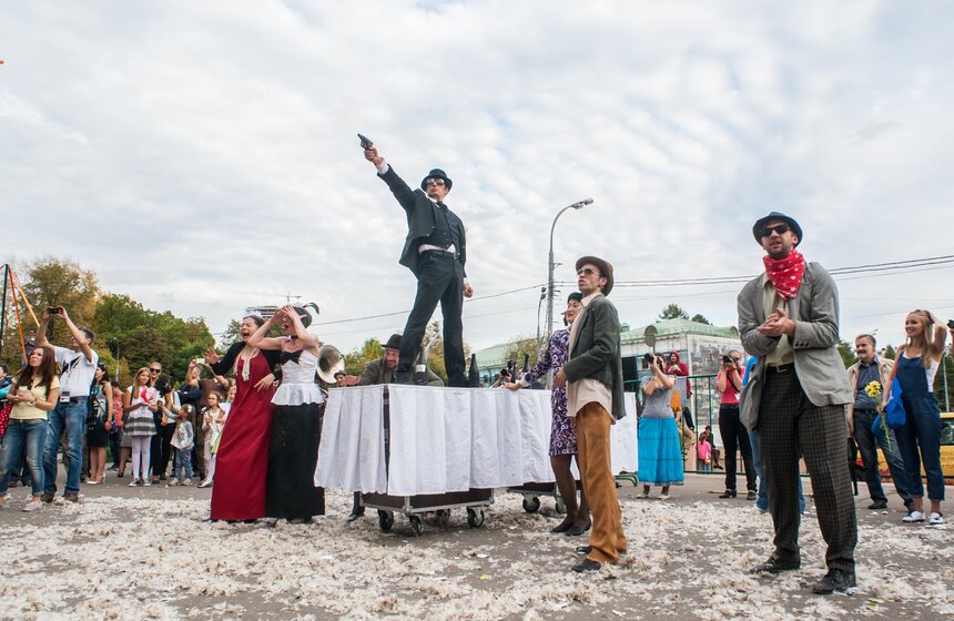 Фестиваль необычных театров "Лестница" прошел в столице 1 фото