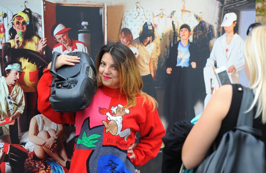 МУЗЕОН на день превратился в "Остров 90-х" 4 фото