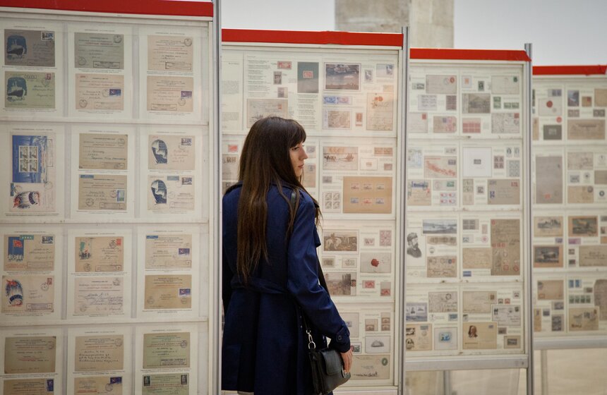 Выставка "Старая бумага" в Центральном доме художника 7 фото