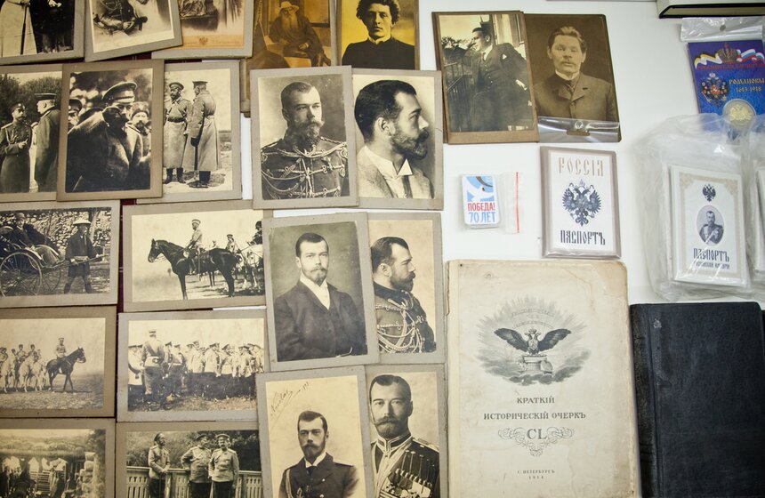 Выставка "Старая бумага" в Центральном доме художника 26 фото