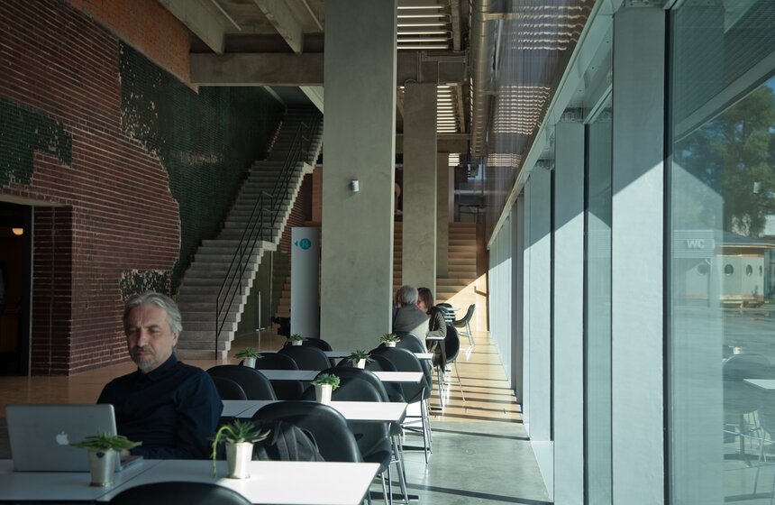 Открытие выставки "Луиз Буржуа. Структуры бытия: клетки" 6 фото