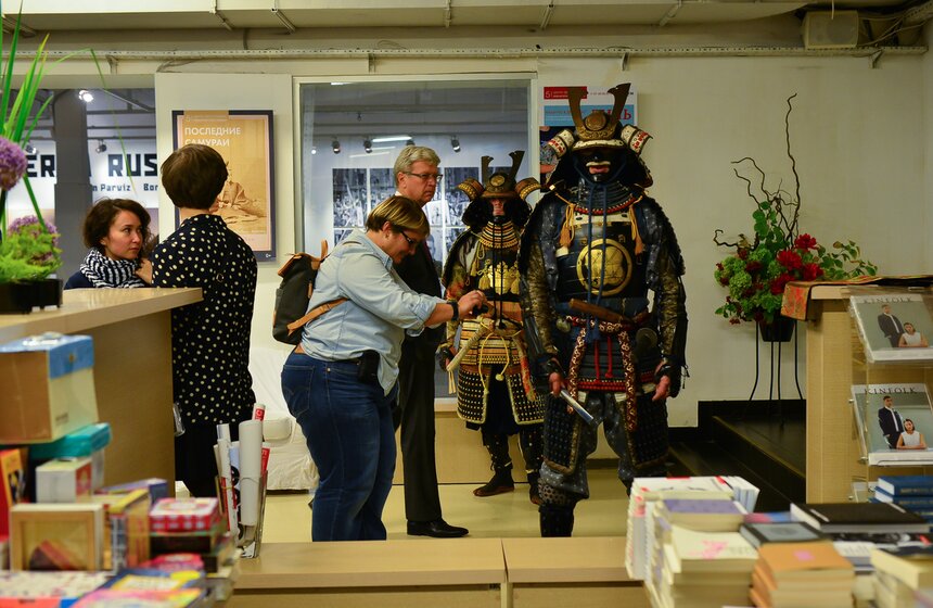 Выставка "Последние самураи" в Центре братьев Люмьер 12 фото