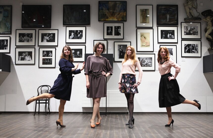 Выставка к 90-летию театра Ермоловой в музее Бахрушина 17 фото