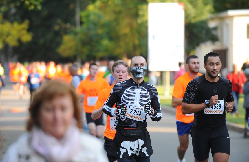 В Москве состоялся забег We Run Moscow 19 фото