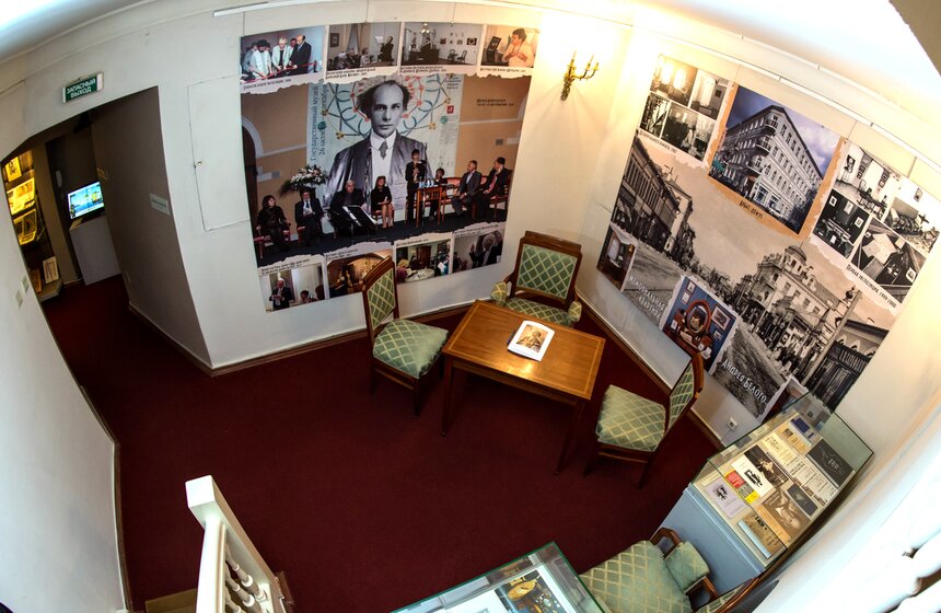 Выставка, посвященная поэту Андрею Белому, в музее Пушкина 4 фото