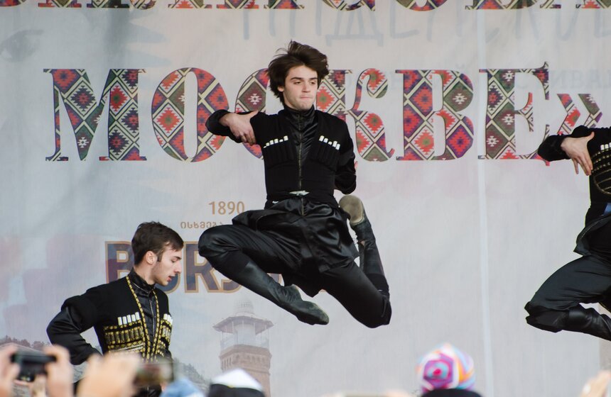 В саду "Эрмитаж" состоялся праздник "Тбилисоба" 23 фото