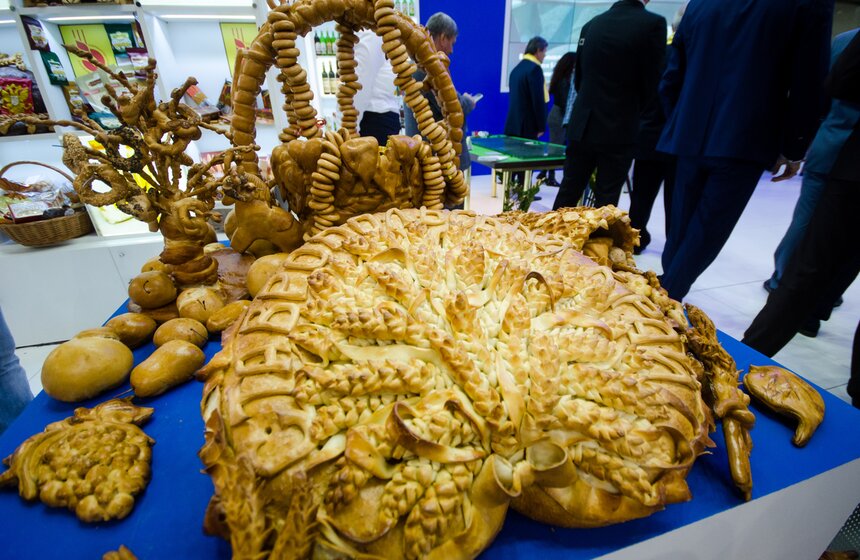 В "Крокус Экспо" открылась выставка "Золотая осень" 10 фото