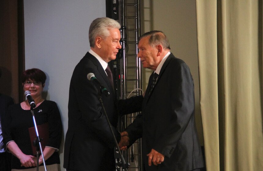 Сергей Собянин поздравил педагогов с Днем учителя 13 фото