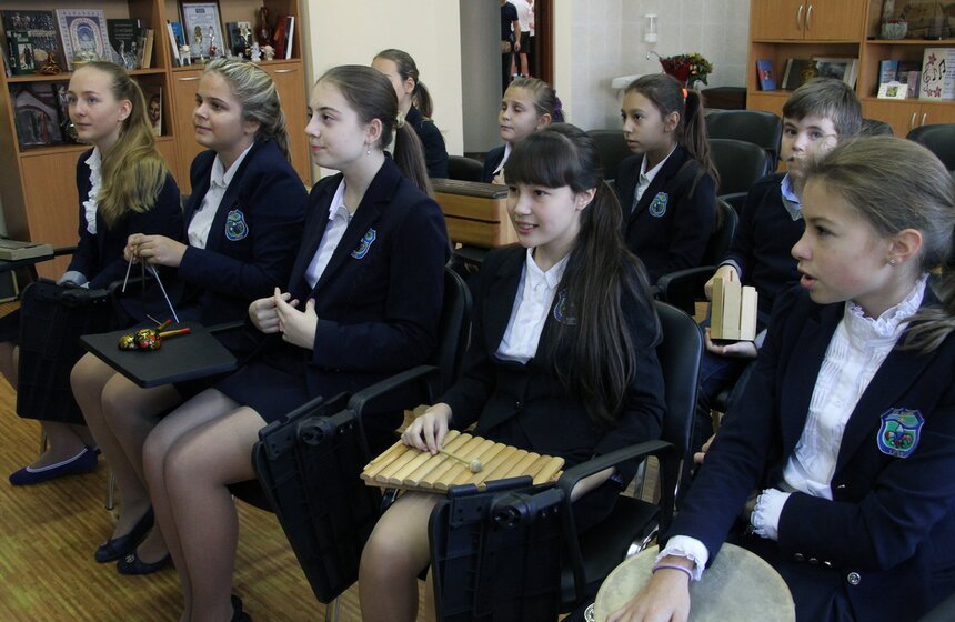 Сергей Собянин поздравил педагогов с Днем учителя 6 фото