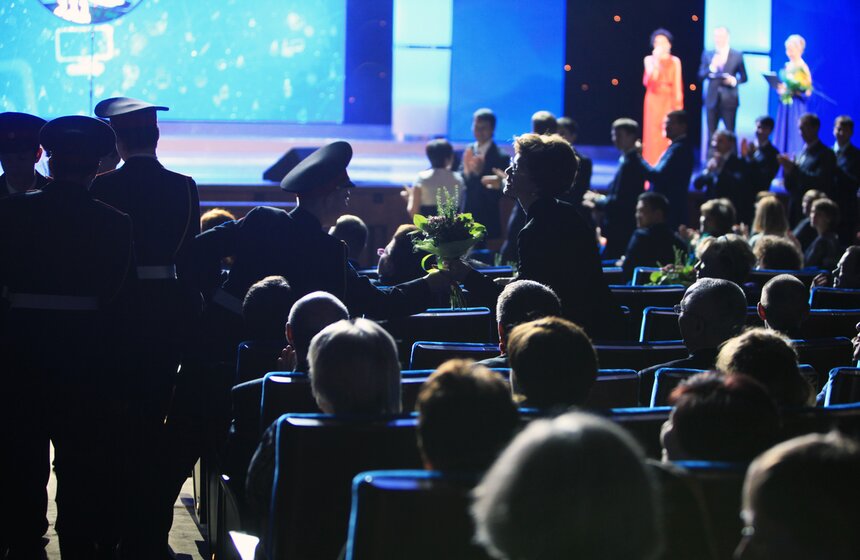 Концерт ко Дню учителя в Кремлевском дворце 6 фото