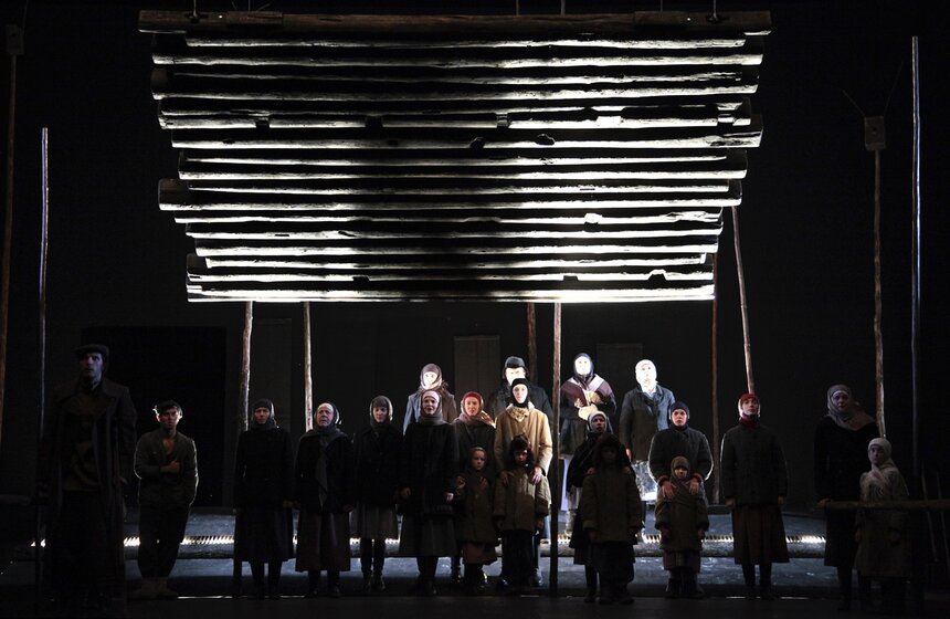 Спектакль "Братья и сестры" в Малом драматическом театре 7 фото