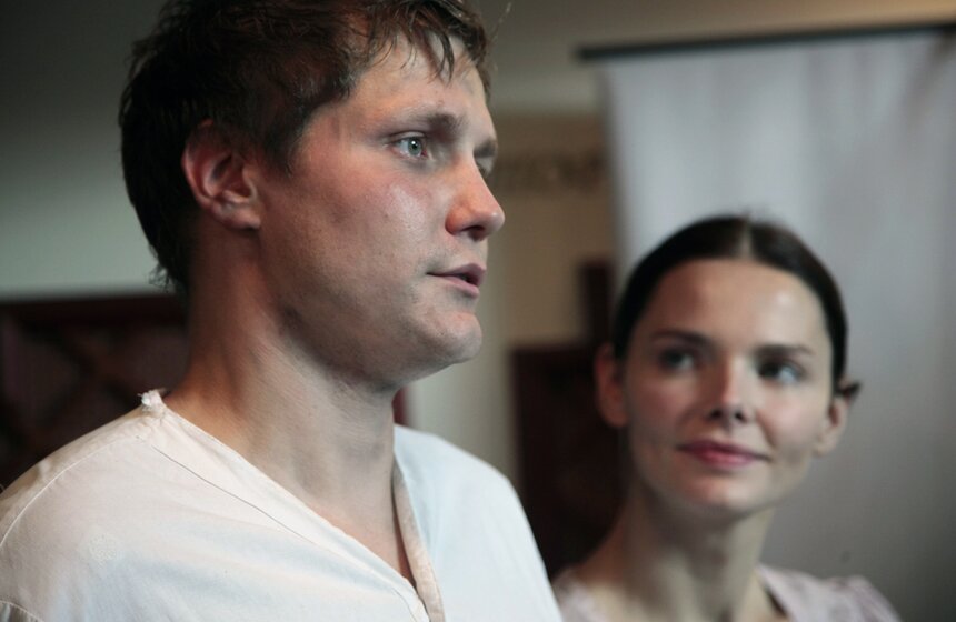 Спектакль "Братья и сестры" в Малом драматическом театре 3 фото